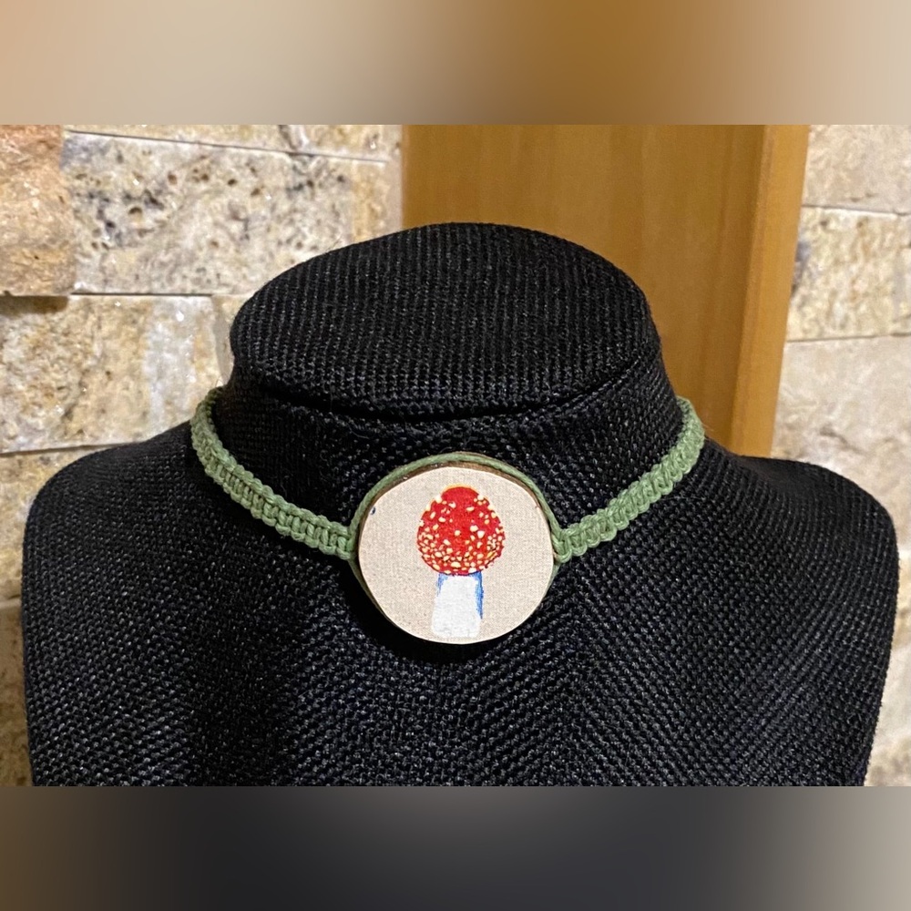 💚🍄Amanita Muscaria Mushroom Hemp Choker